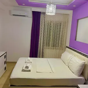 https://chloe-apartament.albaniahotels.org
